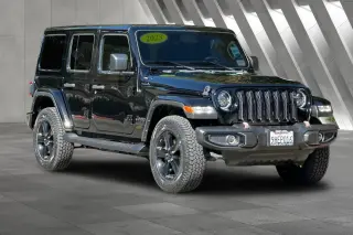 Jeep Wrangler 2023 4x4 Sahara 4dr SUV