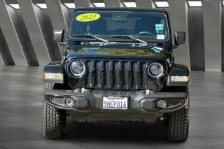 Jeep Wrangler 2023 4x4 Sahara 4dr SUV