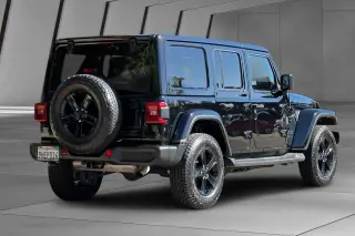 Jeep Wrangler 2023 4x4 Sahara 4dr SUV