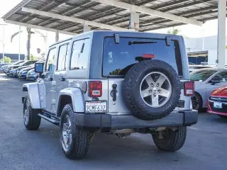Jeep Wrangler Unlimited 2015 4x4 Deportivo 4dr SUV