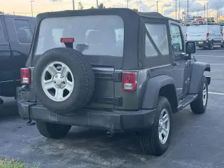 Jeep Wrangler 2016 4x4 Sport 2dr SUV