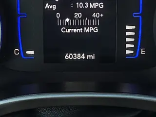 2023 Chrysler Voyager