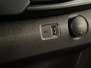 2023 Ford Transit-250