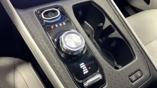 2025 Jeep Wagoneer S