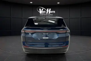 2025 Jeep Wagoneer S
