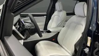 2025 Jeep Wagoneer S