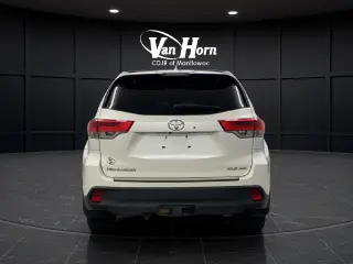 2017 Toyota Highlander