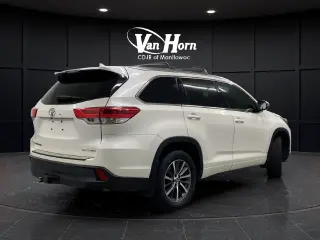 2017 Toyota Highlander