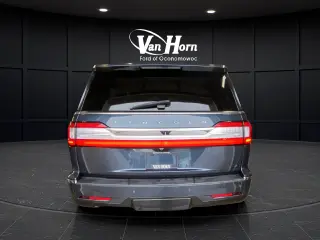 2021 Lincoln Navigator L