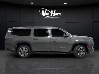 2023 Jeep Wagoneer L