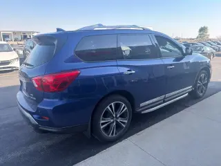 2020 Nissan Pathfinder