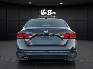 2025 Nissan Altima