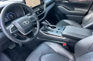 2024 Toyota Highlander