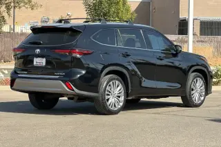 2024 Toyota Highlander