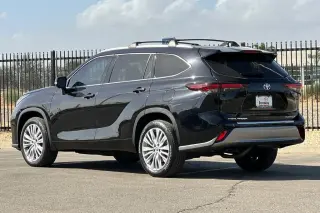 2024 Toyota Highlander