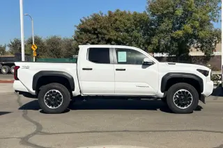 2026 Toyota Tacoma Hybrid