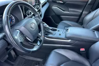 2021 Toyota Highlander Hybrid