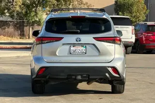 2021 Toyota Highlander Hybrid
