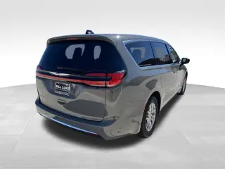 2025 Chrysler Pacifica