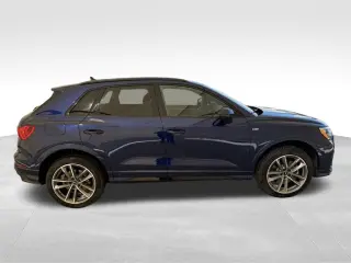 2022 Audi Q3
