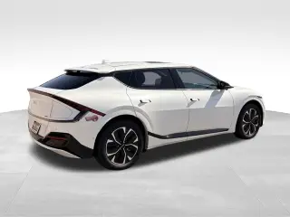 2023 Kia EV6