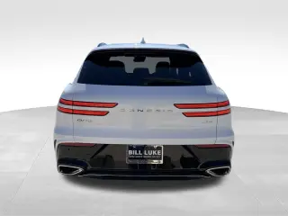 2026 Genesis GV70