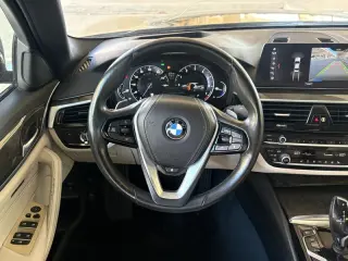 2018 BMW 530i