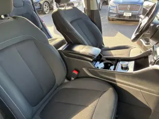 2022 Jeep Grand Cherokee L Laredo 4x4