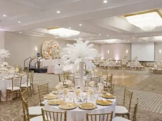 Crowne Plaza by IHG | Los Angeles Harbor Hotel