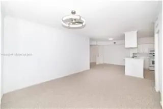Propiedad de alquiler con 2 dormitorios y 2 baños en SUNNY ISLES BEAC