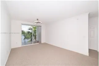 Propiedad de alquiler con 2 dormitorios y 2 baños en SUNNY ISLES BEAC