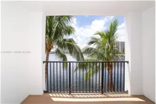 Propiedad de alquiler con 2 dormitorios y 2 baños en SUNNY ISLES BEAC