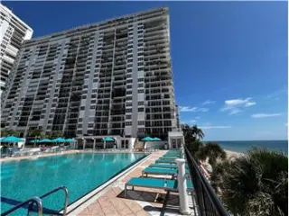 Propiedad de alquiler con 2 dormitorios y 2 baños en FORT LAUDERDALE