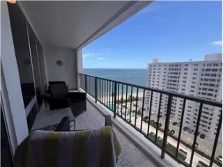 Propiedad de alquiler con 2 dormitorios y 2 baños en FORT LAUDERDALE