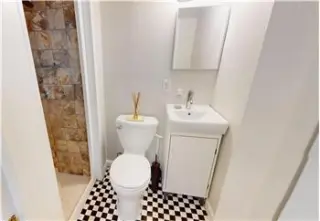 Propiedad de alquiler con 0 dormitorios y 1 baño en Allston
