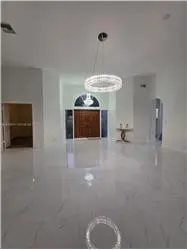 Propiedad de alquiler con 4 dormitorios y 2 baños en CORAL SPRING