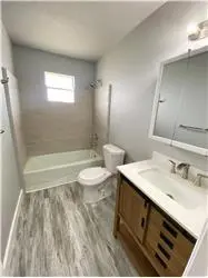 Propiedad de alquiler con 2 dormitorios y 1 baño en Savannah