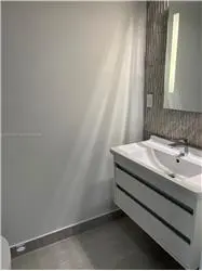Propiedad de alquiler con 3 dormitorios y 2.5 baños en FORT LAUDERDALE