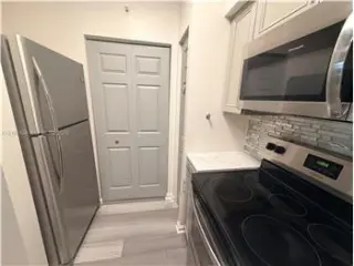 Propiedad de alquiler con 2 dormitorios y 2 baños en SUNNY ISLES BEACH