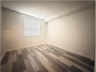 Propiedad de alquiler con 2 dormitorios y 2 baños en SUNNY ISLES BEACH