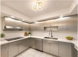 Propiedad de alquiler con 4 habitaciones y 2.5 baños en HOLLYWOOD