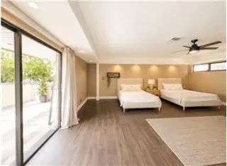 Propiedad de alquiler con 4 habitaciones y 2.5 baños en HOLLYWOOD