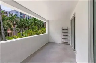 Propiedad en alquiler con 3 dormitorios y 2 baños en SUNNY ISLES BEACH