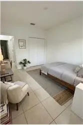 Propiedad de alquiler con 3 dormitorios y 2 baños en Miami Lakes