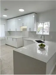 Propiedad de alquiler con 3 dormitorios y 2 baños en Miami Lakes