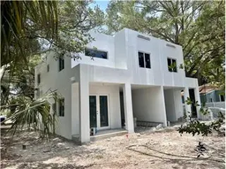 Propiedad de alquiler con 3 dormitorios y 2.5 baños en Miami