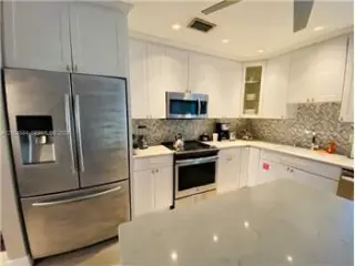 Propiedad de alquiler con 3 dormitorios y 2 baños en Fort Lauderdale