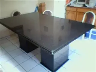 STONE TABLES & BASES - MESAS