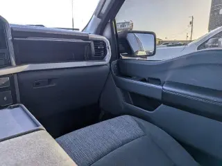 Ford F-150 2023 4x4 XLT 4dr SuperCrew 5.5 ft. SB