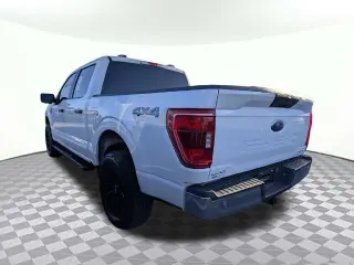 Ford F-150 2023 4x4 XLT 4dr SuperCrew 5.5 ft. SB